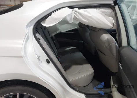 2023 Toyota Camry Xle z USA, uszkodzony, nr VIN 4T1F11AK0PU829226